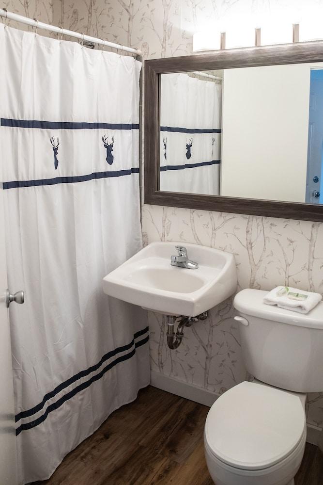 Clear River Inn photo 50