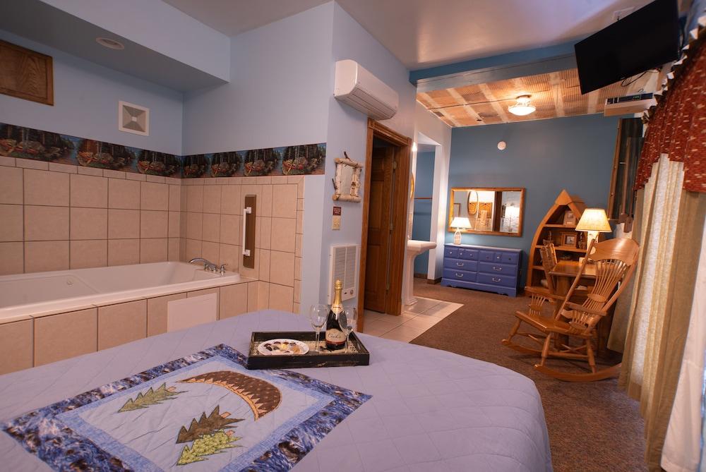 Stone Mill Hotel & Suites photo 95