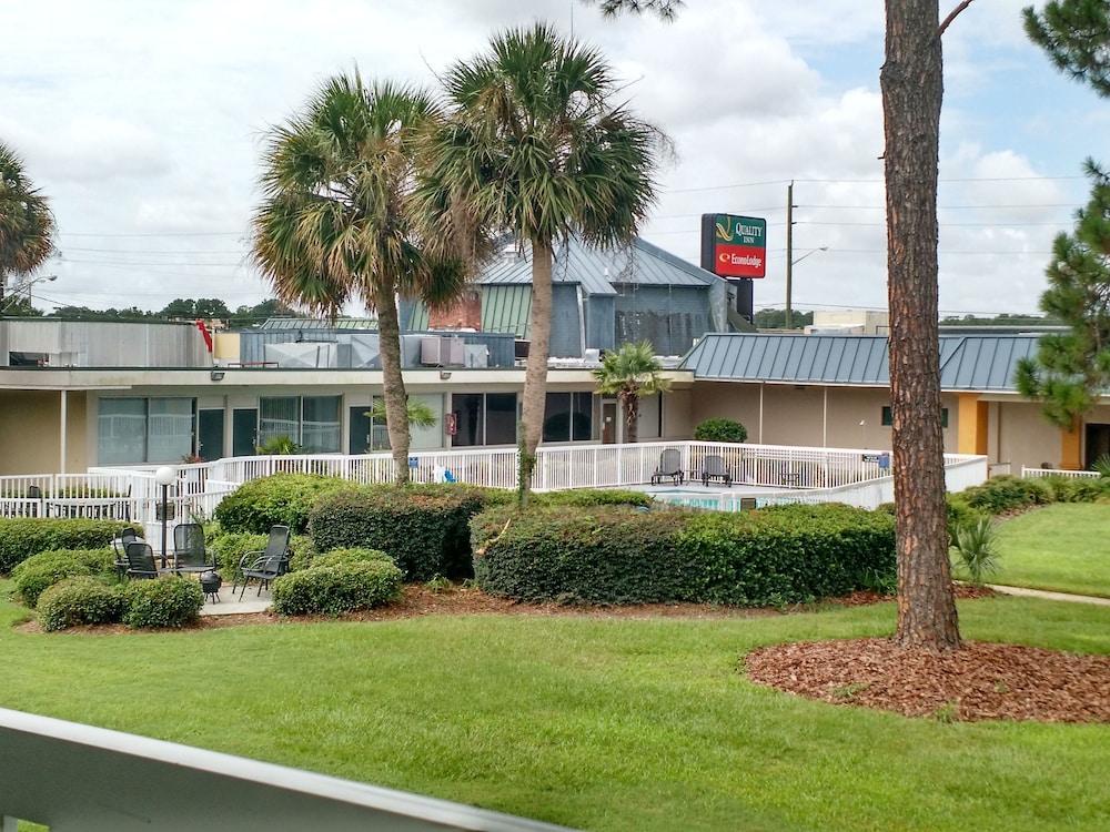 Econo Lodge Thomasville photo 52