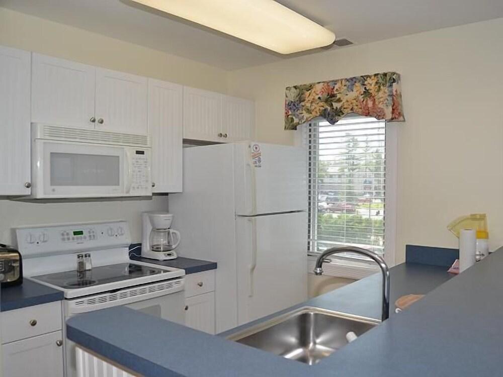 Beach Condominium Hotel photo 17