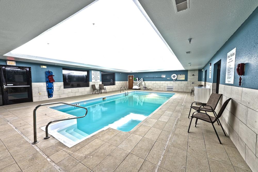 Holiday Inn Express Hotel & Suites Goshen by IHG photo 43
