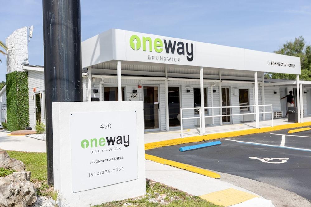 Oneway Brunswick photo 11