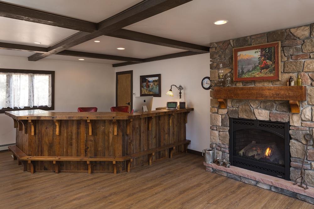 The Landing at Estes Park - Riverside Retreat photo 4