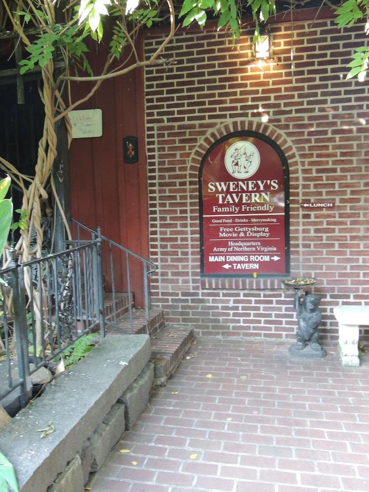 Historic Farnsworth House Inn photo 14