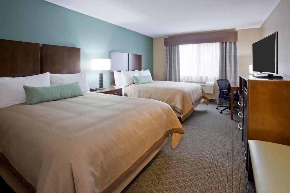 GrandStay Delano photo 4