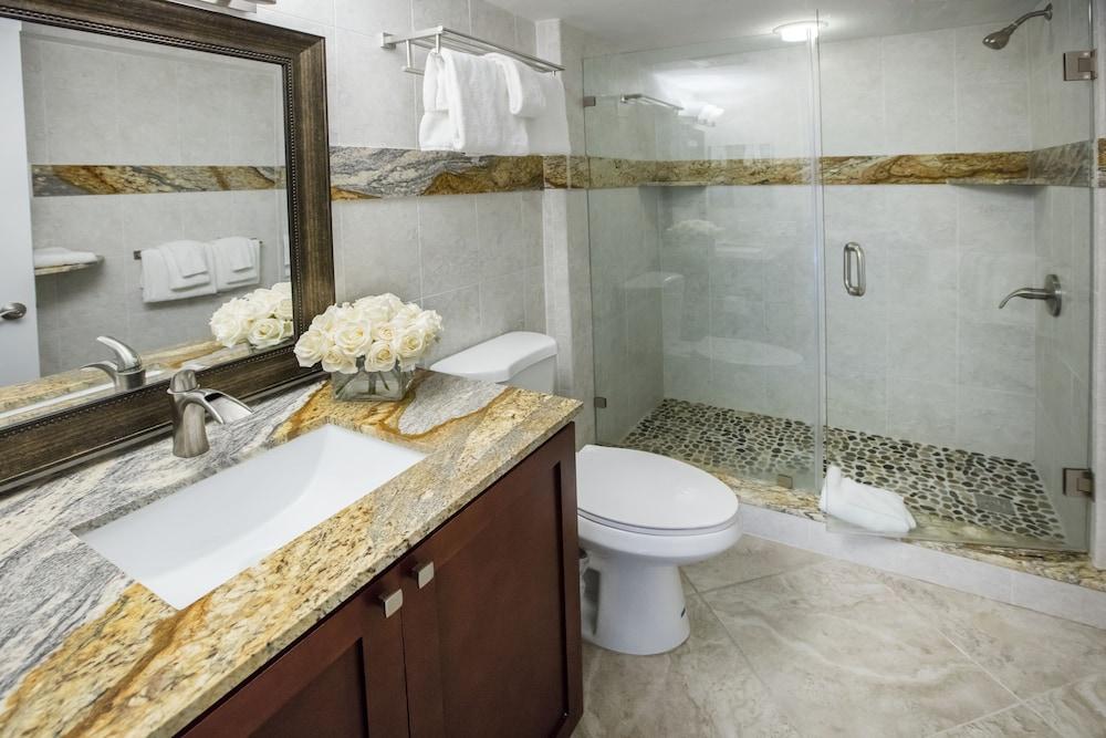 Ocean Pointe Suites at Key Largo photo 16