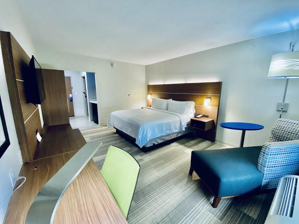 Holiday Inn Express Pineville-Alexandria Area by IHG photo 21