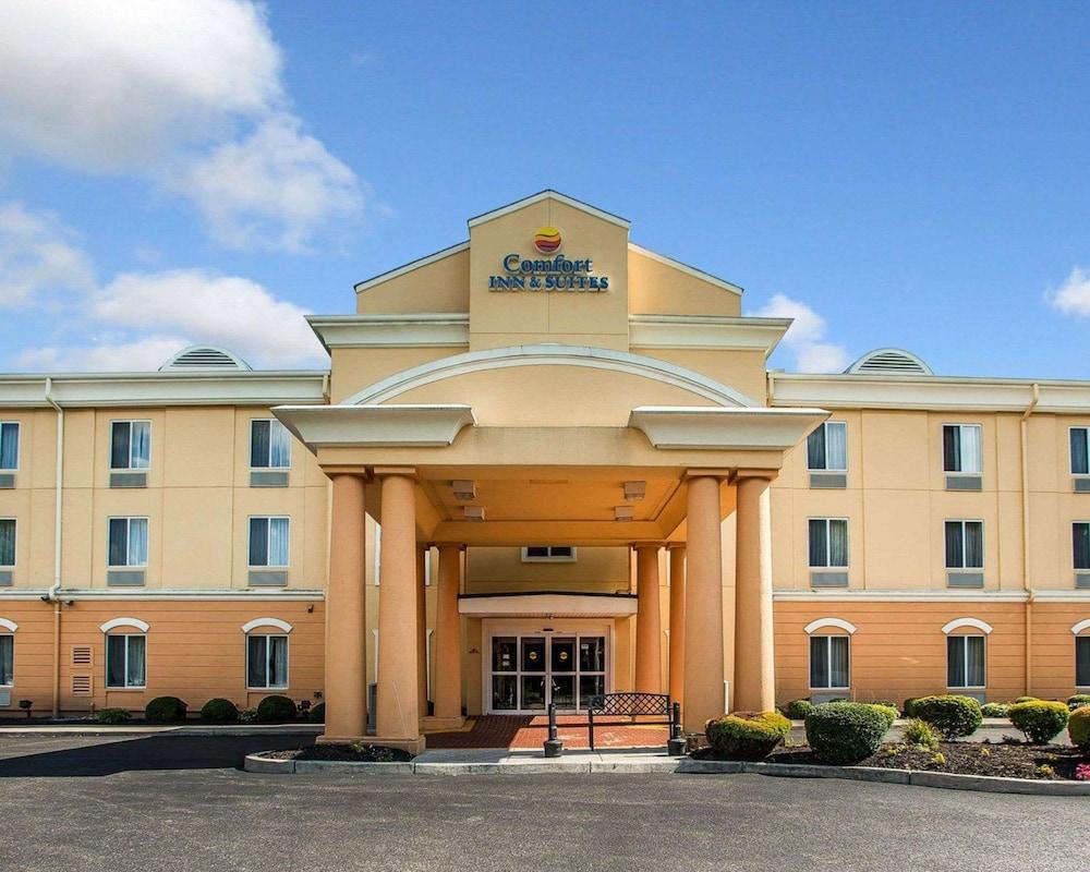 Comfort Inn & Suites Carneys Point - Pennsville photo 30