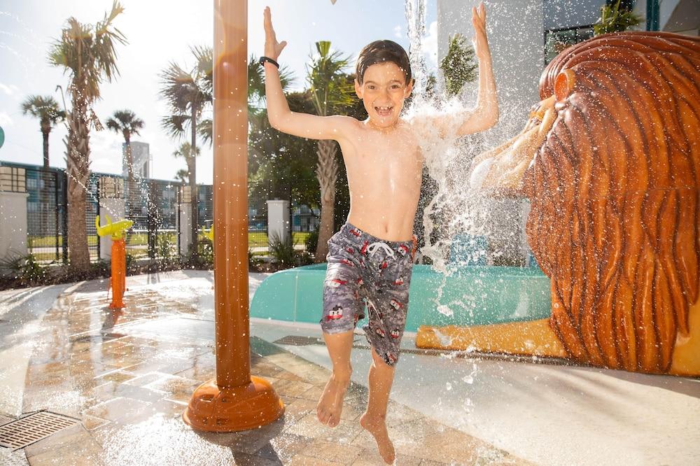 Landmark Resort photo 63