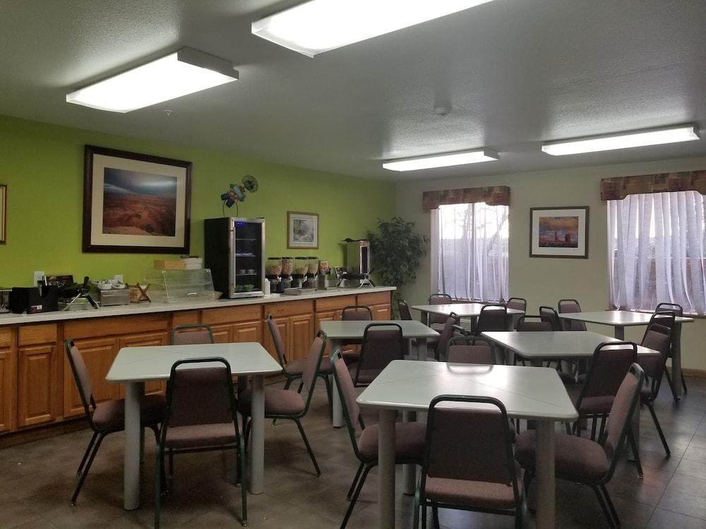 Moab Gateway Inn photo 13