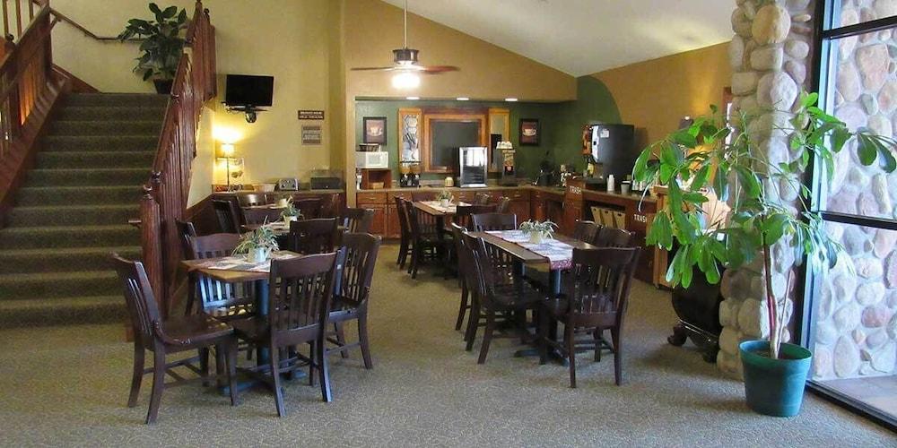 Borger Ambassador Inn photo 4