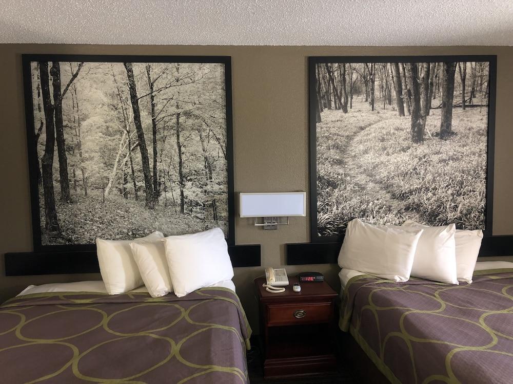 Quality Inn Neosho photo 33