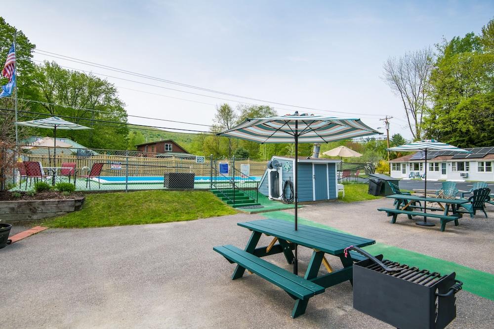 Mt Liberty Cabins and Motel photo 17