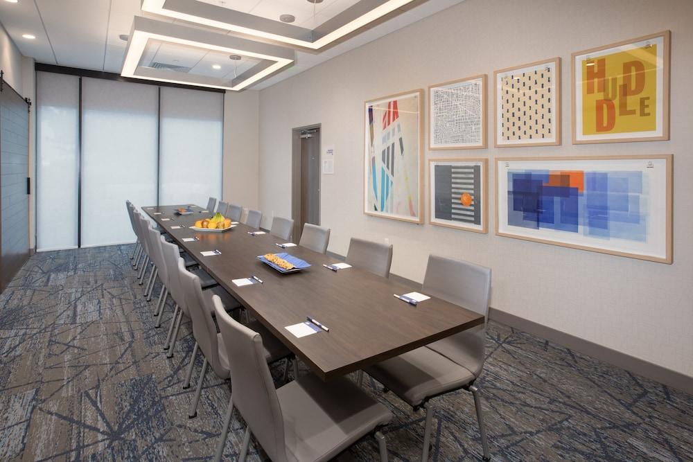 Holiday Inn Express and Suites Burley by IHG photo 47