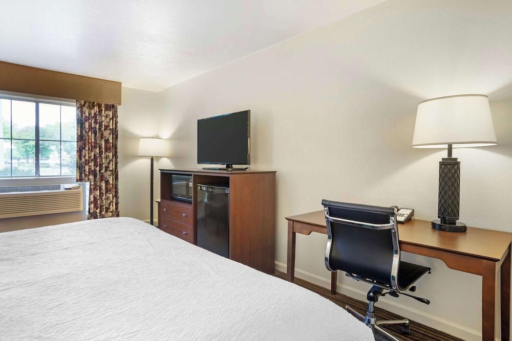 Best Western Clovis Cole photo 9