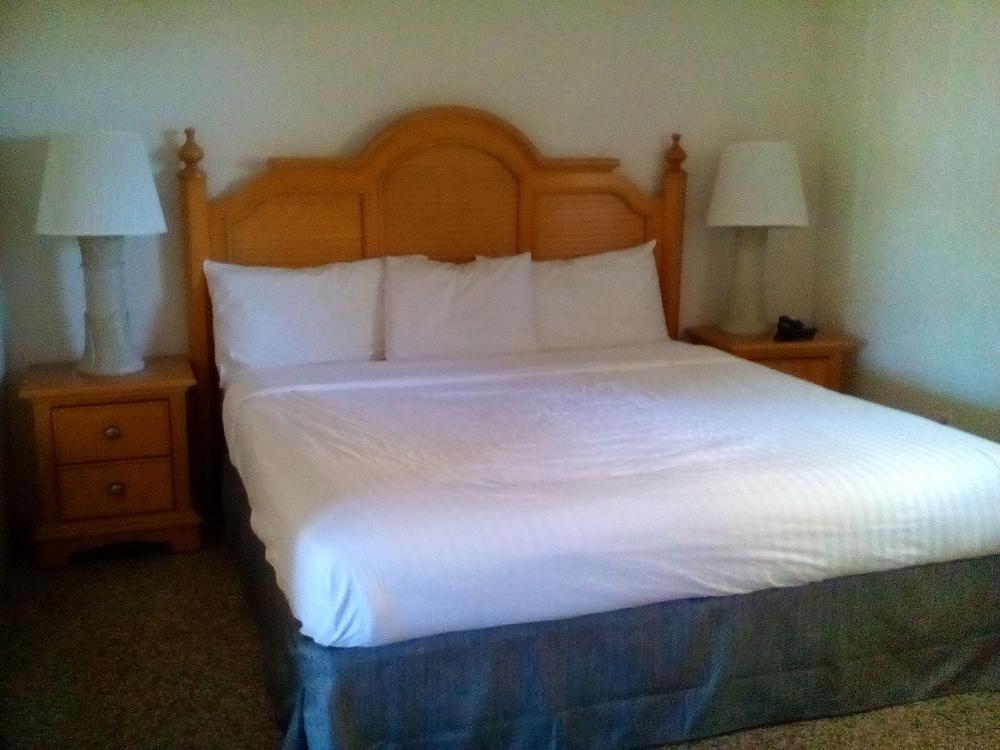Dockside Inn & Resort photo 33