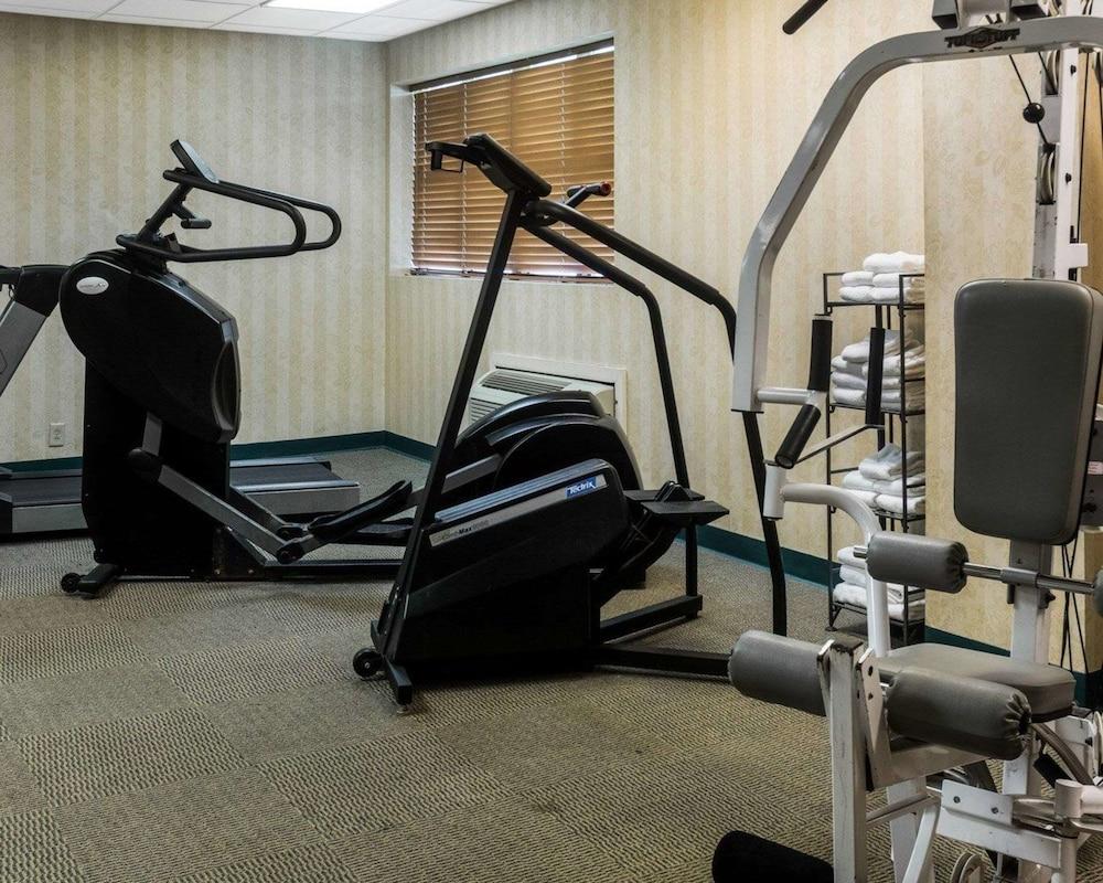 Quality Suites Lake Wright - Norfolk Airport photo 36