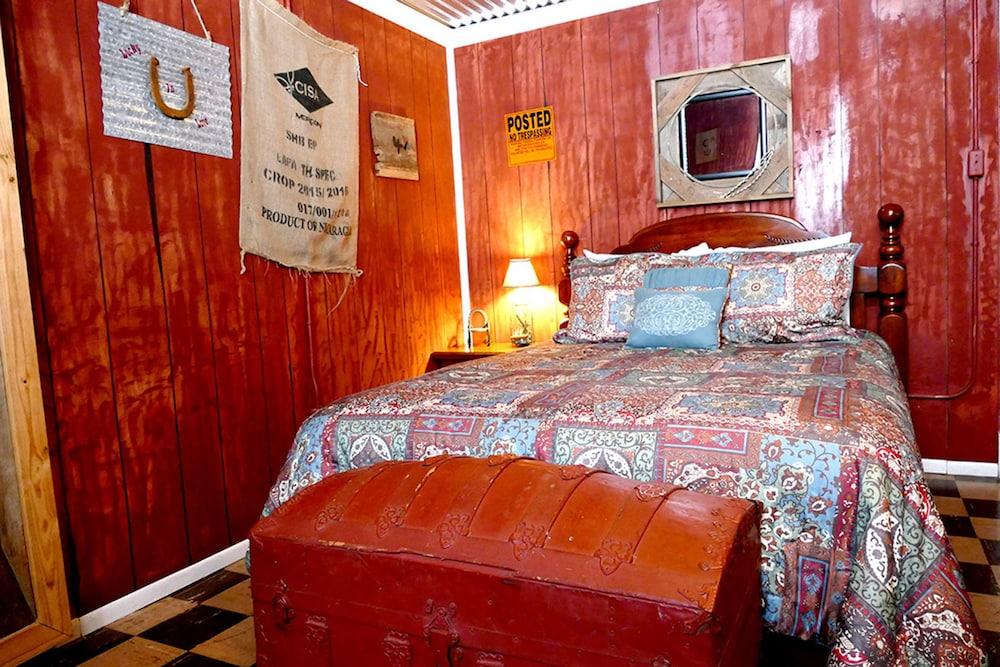 Historic Whiting Hotel Suites photo 98
