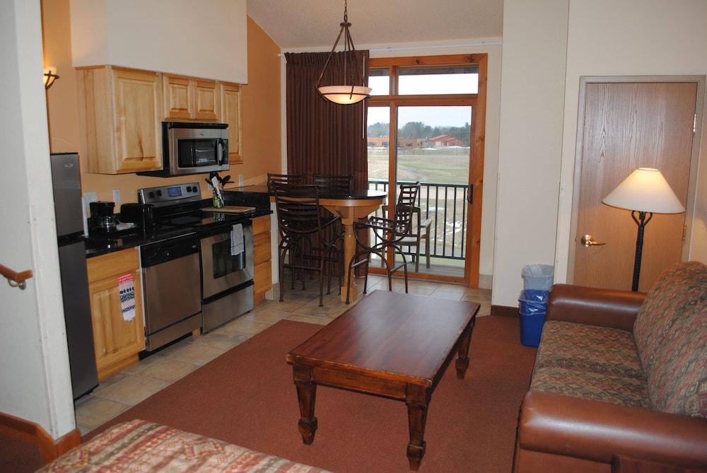 Wisconsin Dells Area Condominiums photo 2