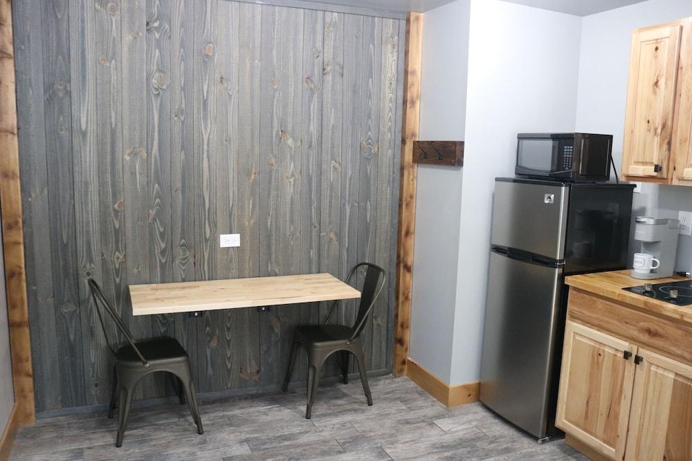 Columbine Inn photo 17