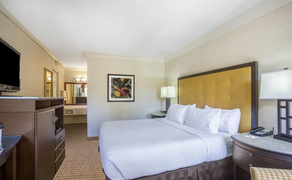 14 West Hotel photo 58