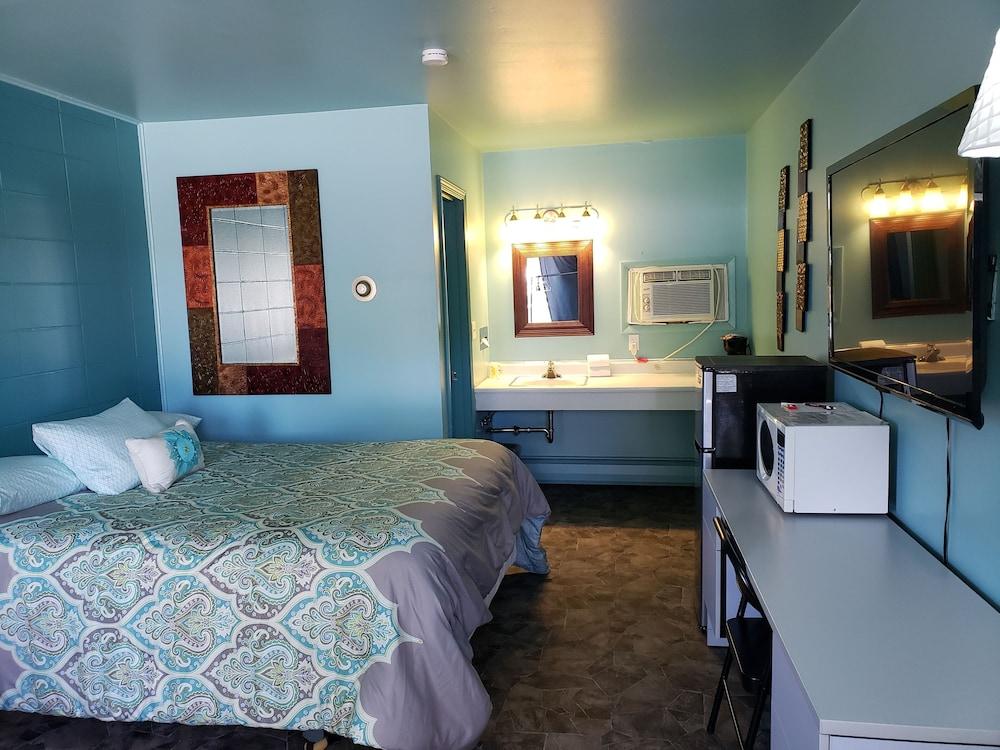Viking Inn photo 3
