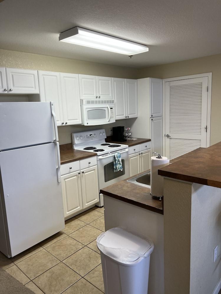Washburn Hotel Suites photo 14
