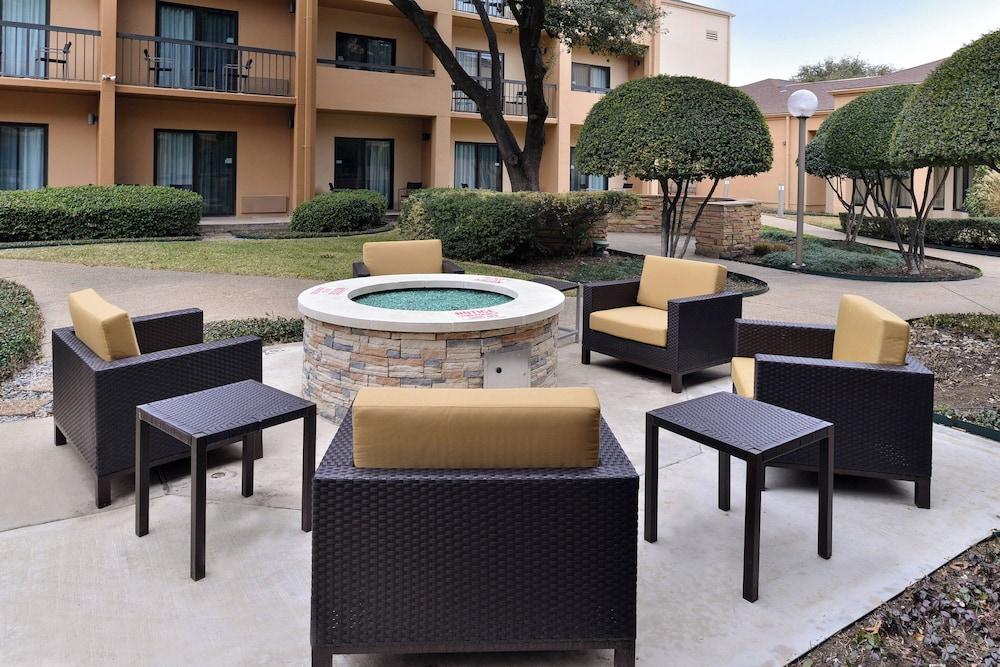 Courtyard by Marriott Dallas Northwest photo 40