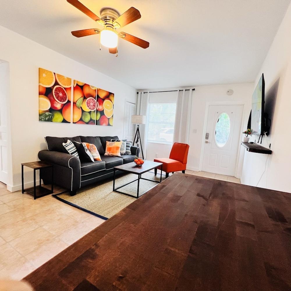 Coco Bay Condos photo 7