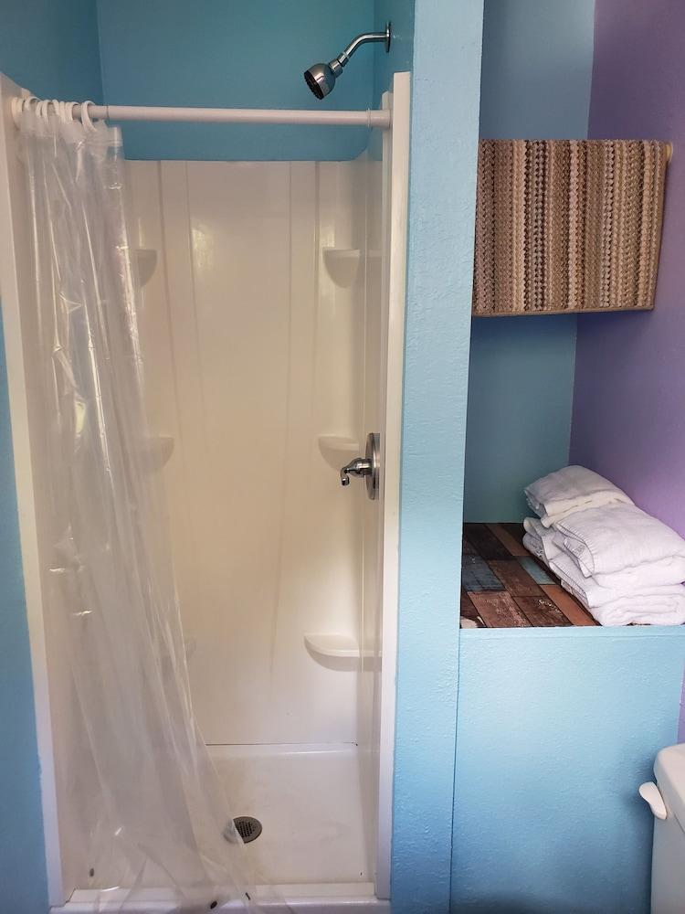 Yonegan Central Maui Getaways photo 12