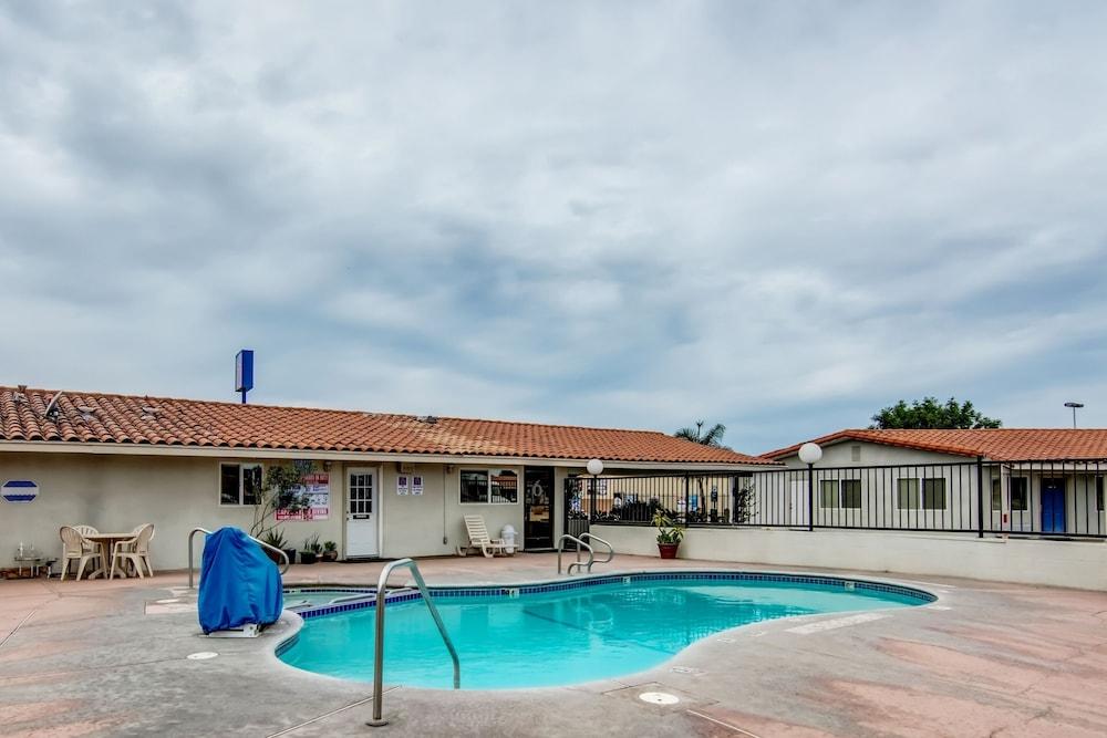 Motel 6 Manteca, CA photo 20