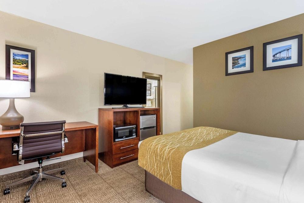 Comfort Inn Escondido San Diego North County photo 16