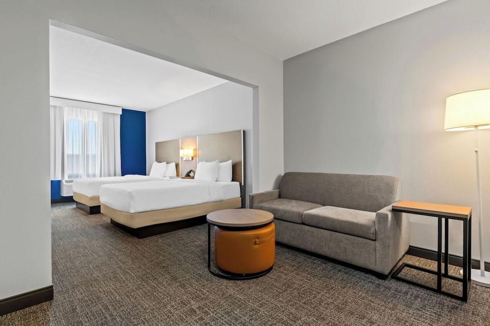 Spark by Hilton Catoosa photo 12