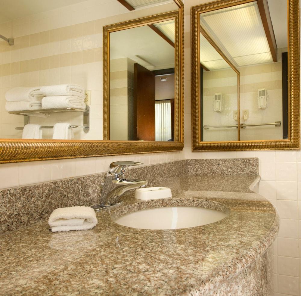 Drury Inn & Suites Joplin photo 18