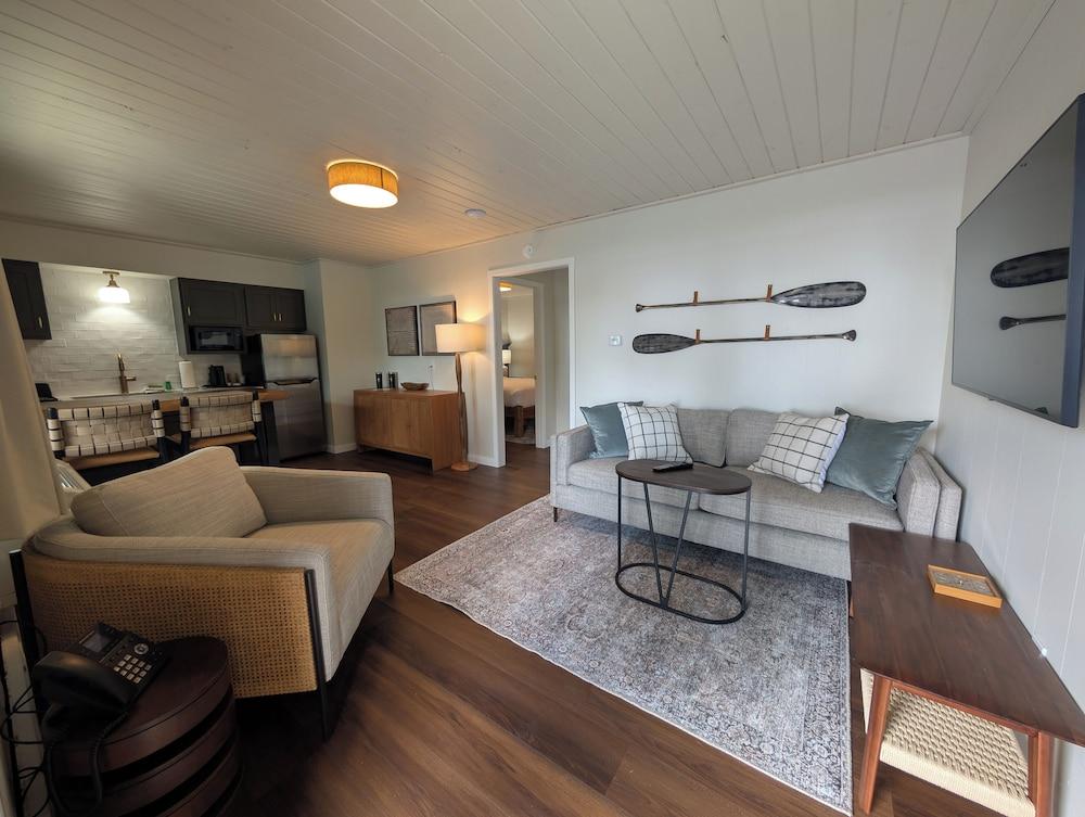 Beachfront Haven photo 9