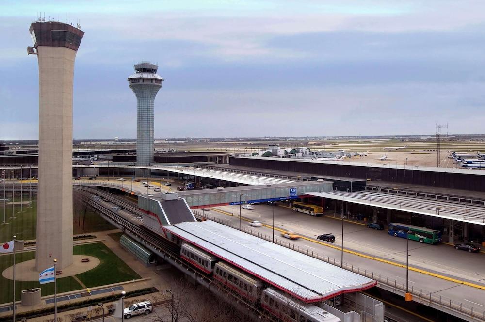 Hilton Chicago O'Hare Airport photo 55