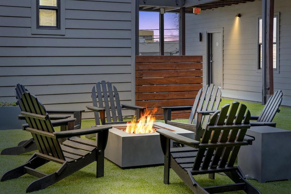 CozySuites Music Row photo 41