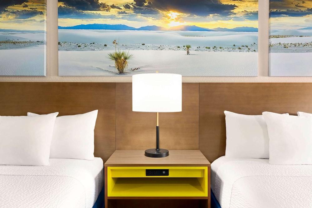 Days Inn by Wyndham Ruidoso Downs photo 30