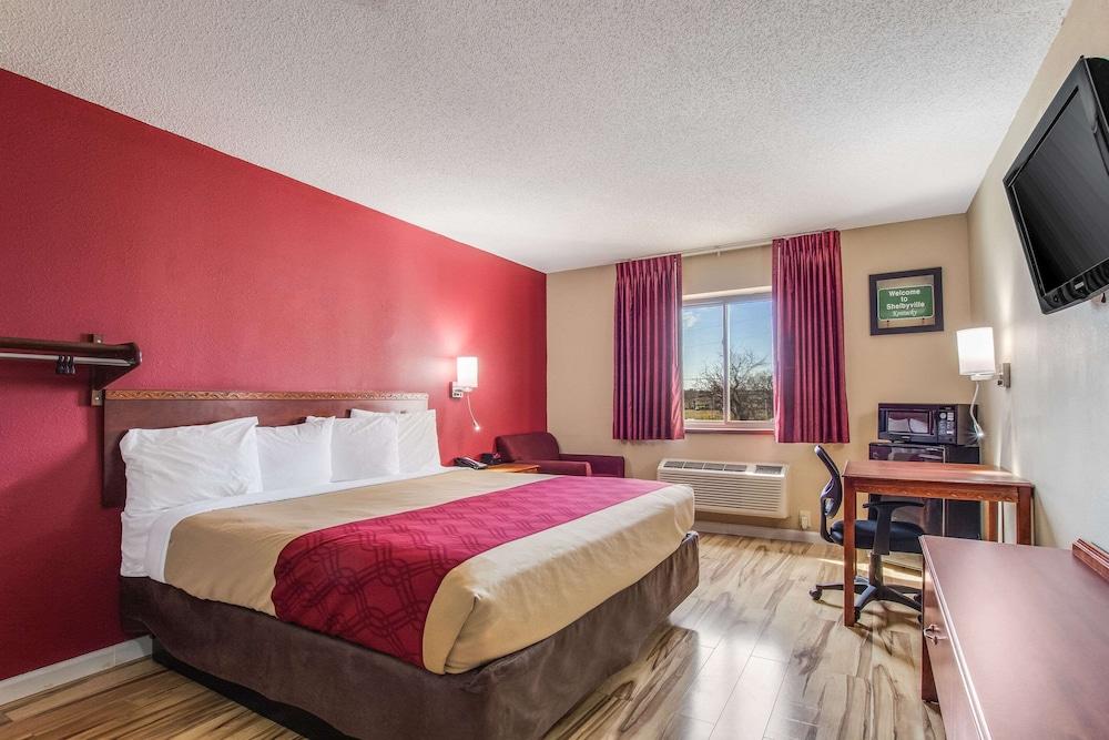 Econo Lodge Shelbyville photo 19