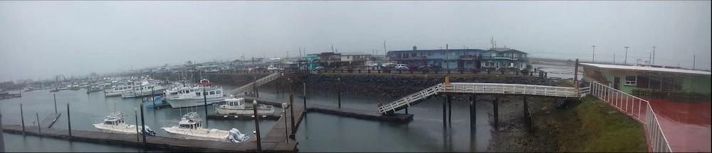 Islander Westport photo 62