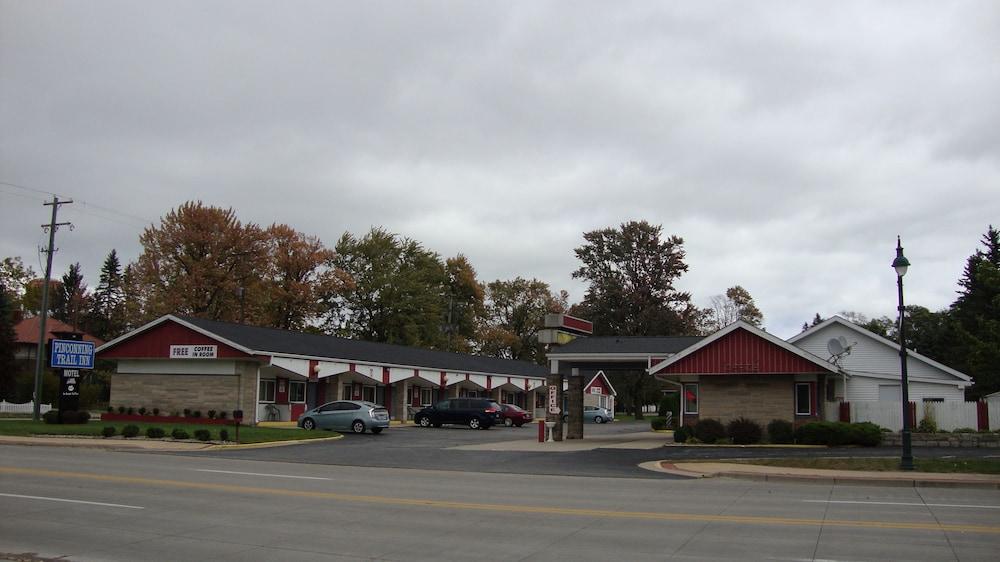 Pinconning Trail Inn Motel photo 35