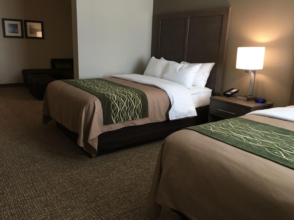 Comfort Inn & Suites Snyder photo 4