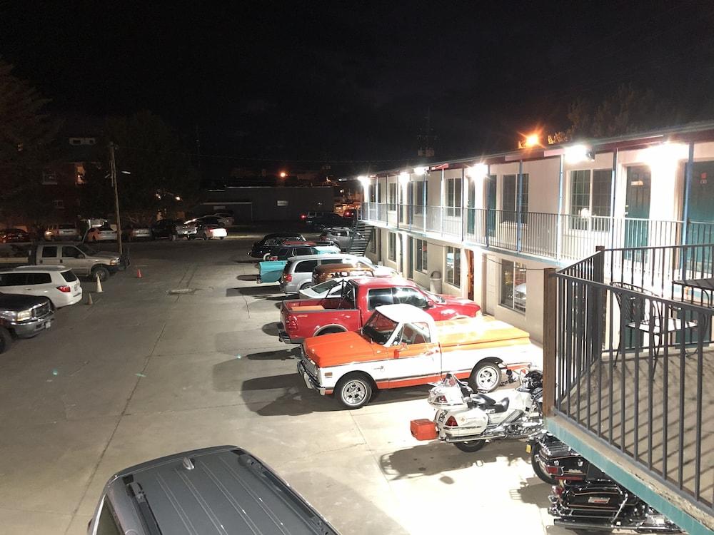 Dunes Inn photo 32
