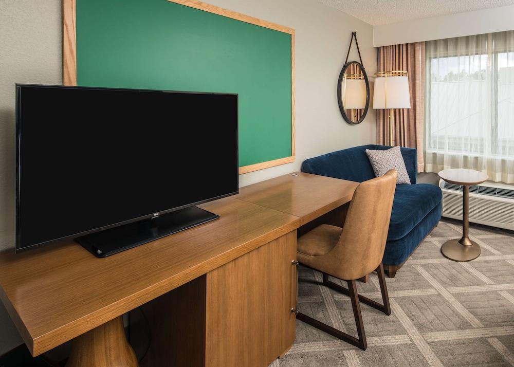 DoubleTree by Hilton Gainesville photo 13