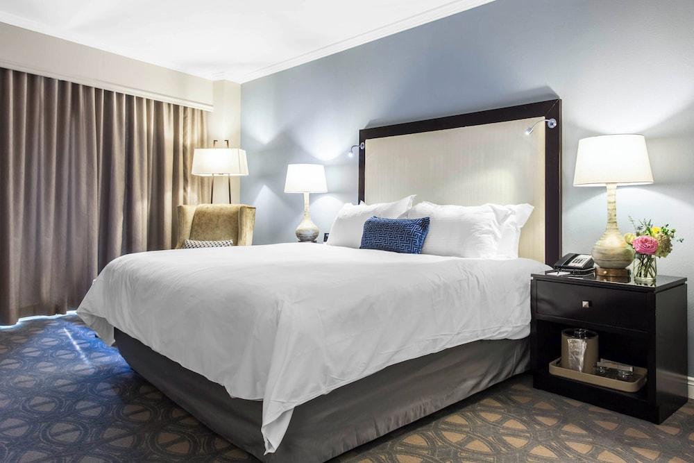 The Riverfront Hotel New Orleans photo 27