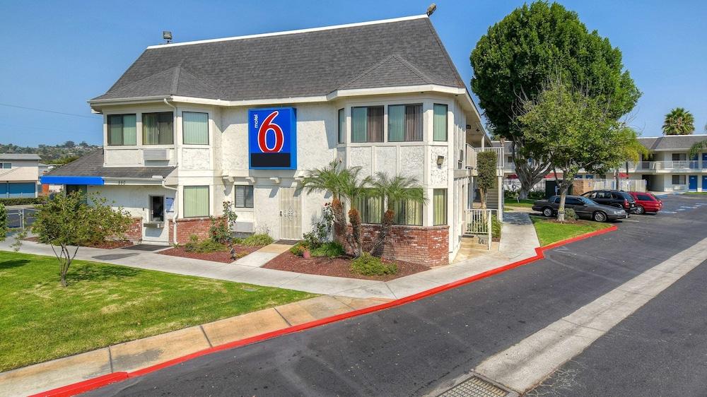 Motel 6 El Cajon, CA - San Diego photo 21