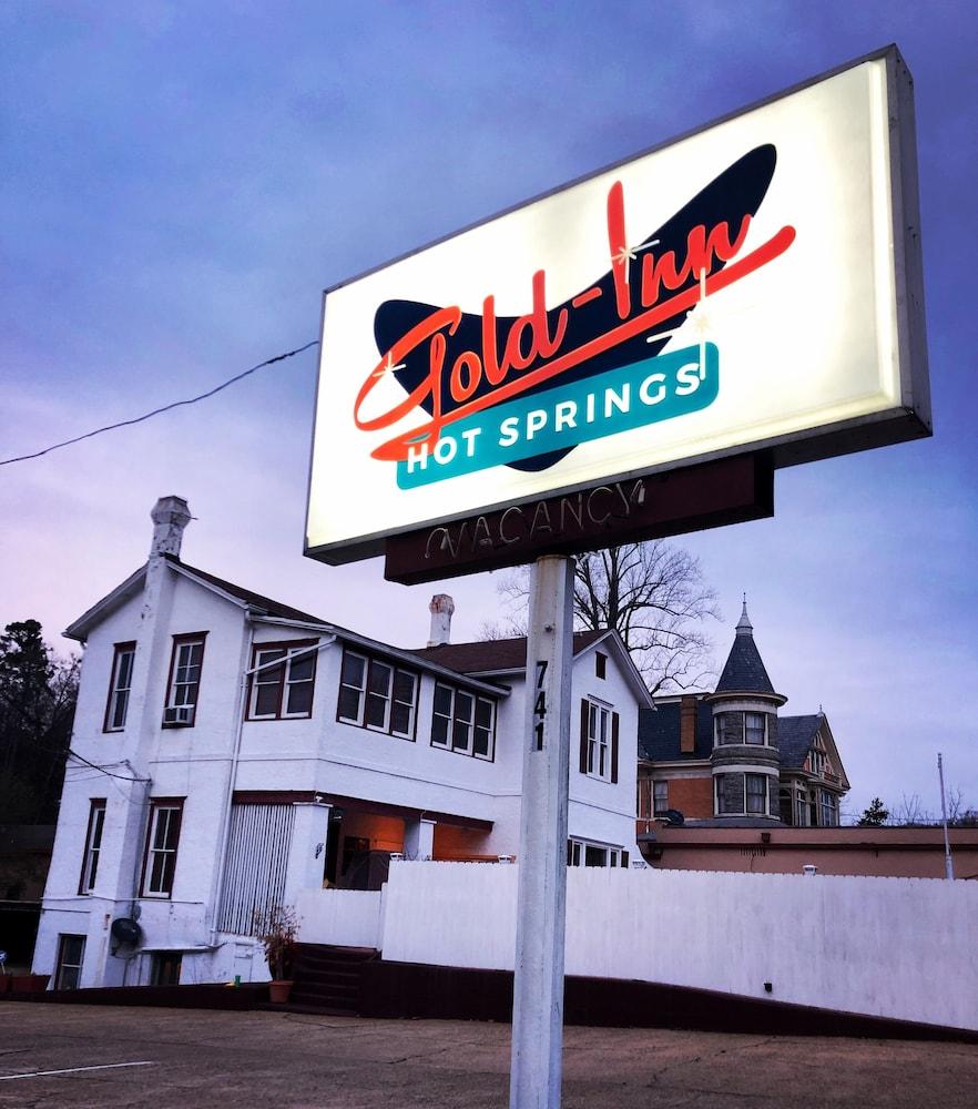 Gold-Inn Hot Springs photo 32
