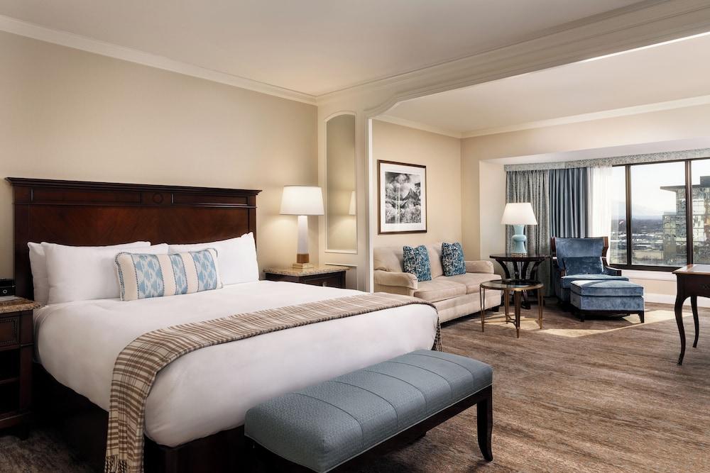 Little America Hotel — hotel in Salt Lake City