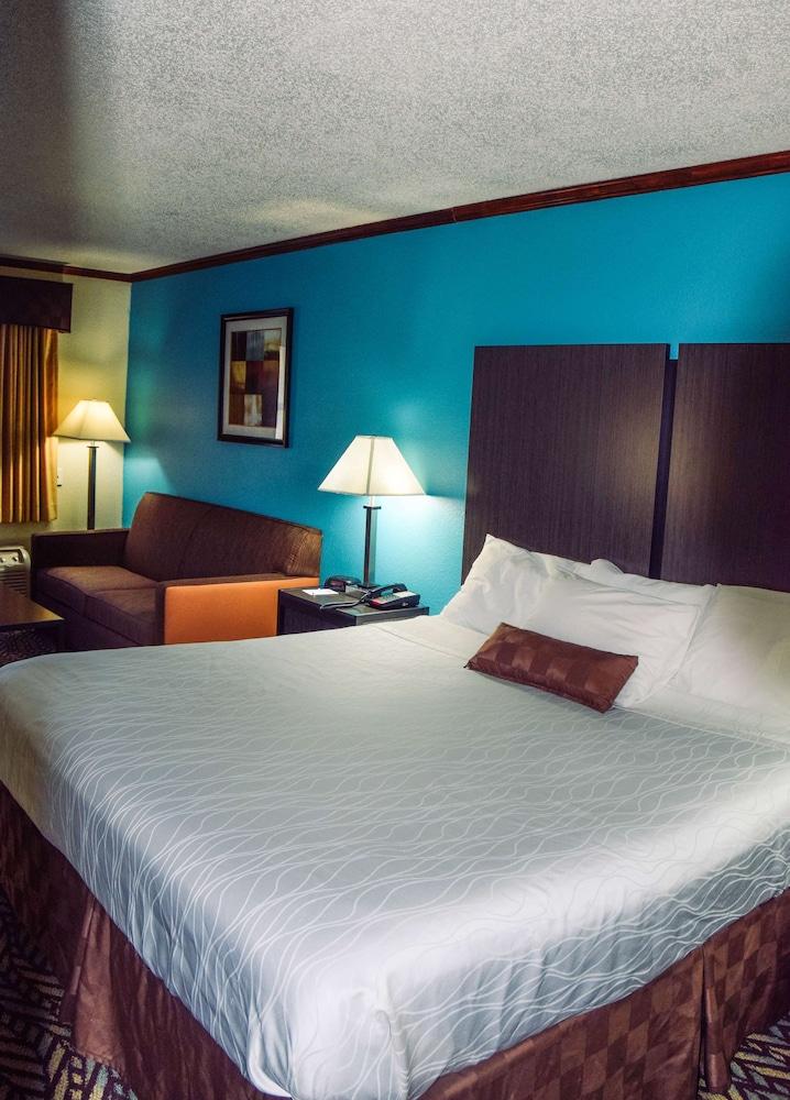 Best Western Fairwinds Inn photo 6