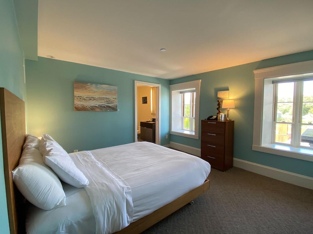 Stone House Inn photo 8